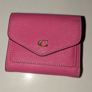 Coach Wyn Trifold Small Wallet Peony Pink Leather